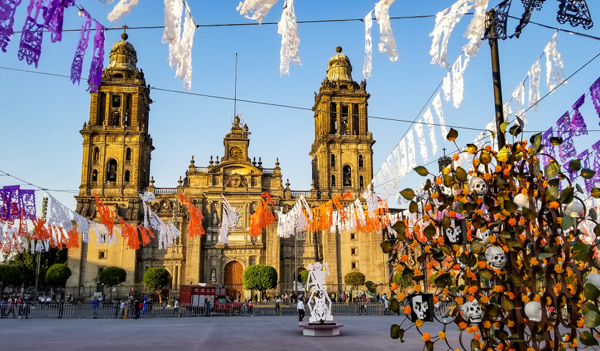 Celebrating Day of the Dead in Mexico